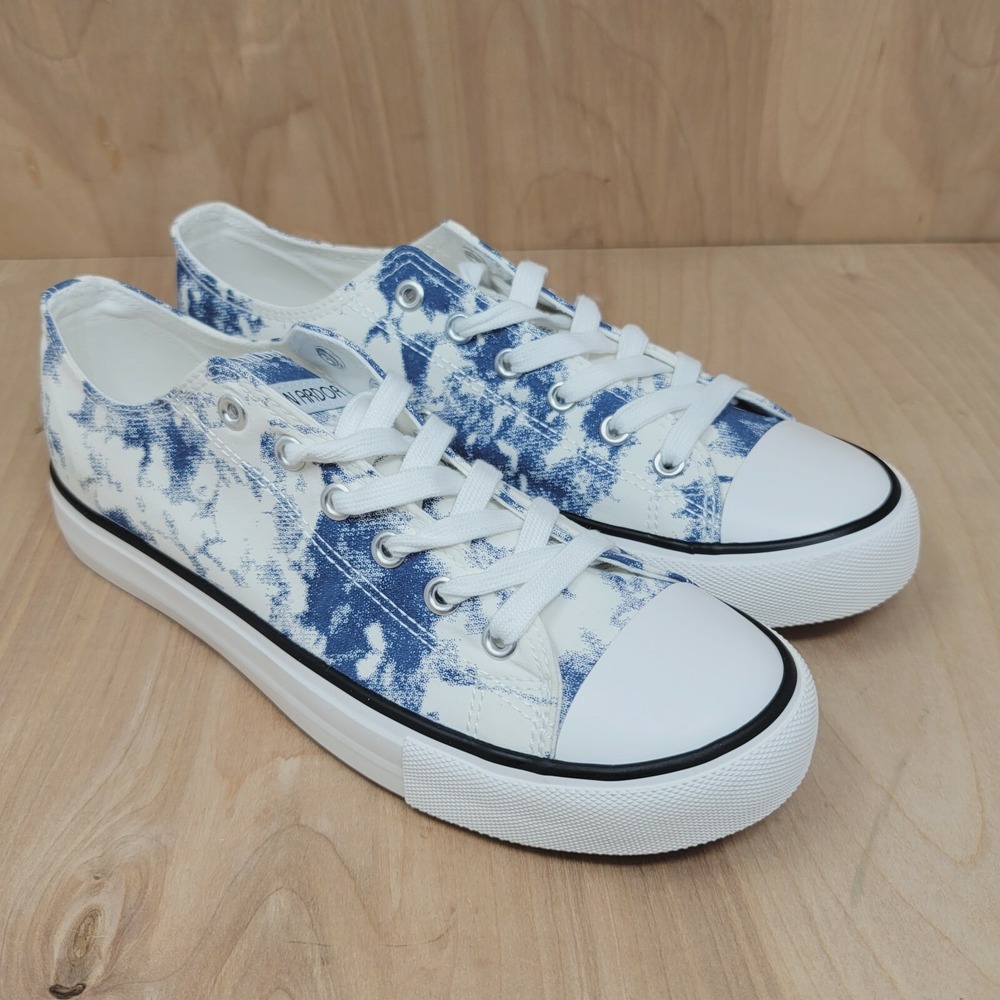 JENN ARDOR Women's Sneakers Sz 9 M Low Top Lace-Up Classic Casual Shoes